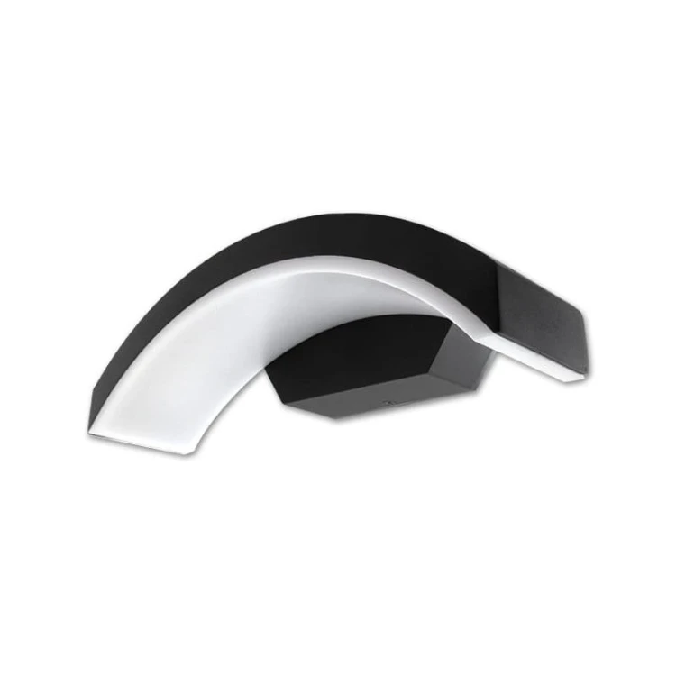 lampa elewacyjna Bella widok pod kątem