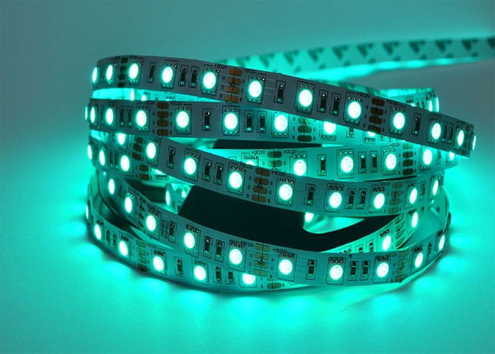 Taśma LED RGB 300SMD5050 niewodoodporna IP20 zielony