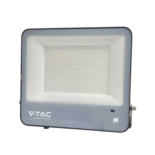 Naświetlacz LED V-TAC 150W 4000K 20250lm z czujnikiem zmierzchu, diody SAMSUNG, czarny