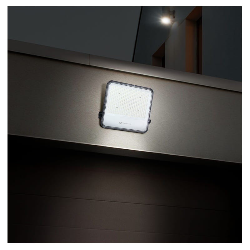 naświetlacz 50W biały zimny