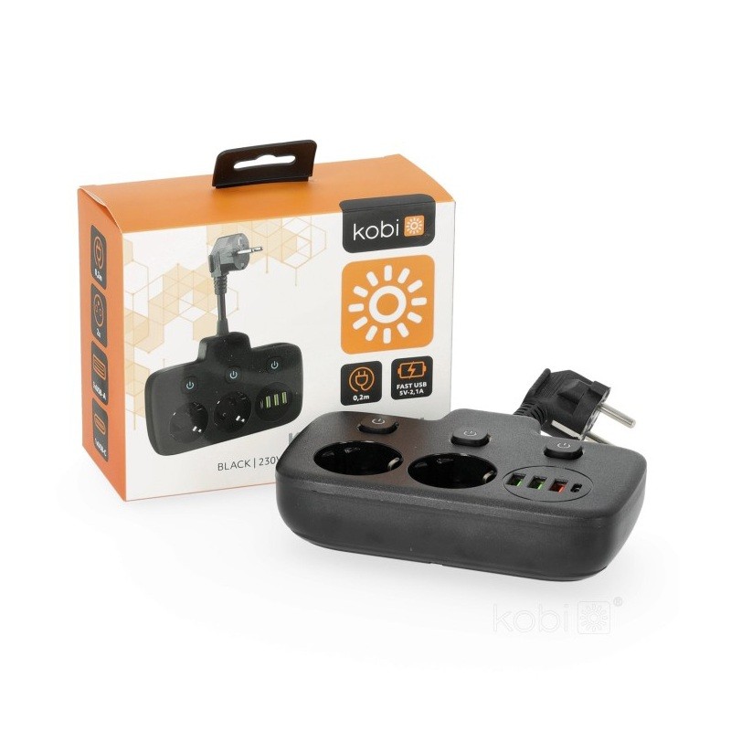 opakowanie rozgałęźnika z dwoma gniazdami i 4 portami usb