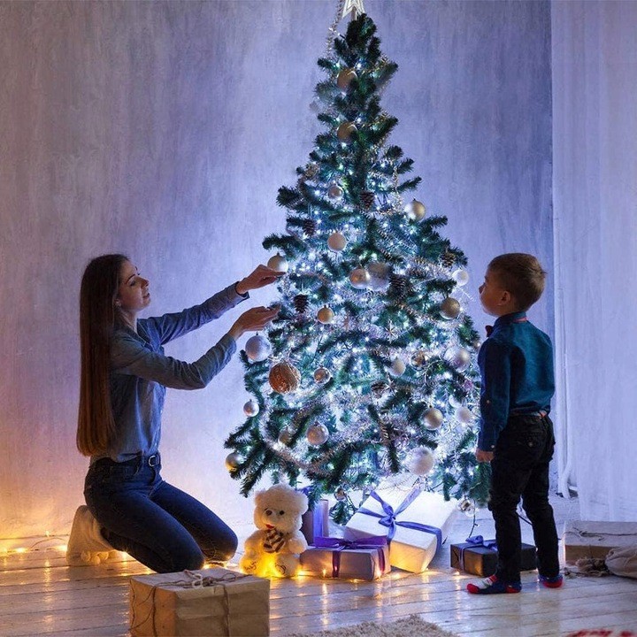 Lampki choinkowe 300 LED 22m IP44 8 trybów białe zimne