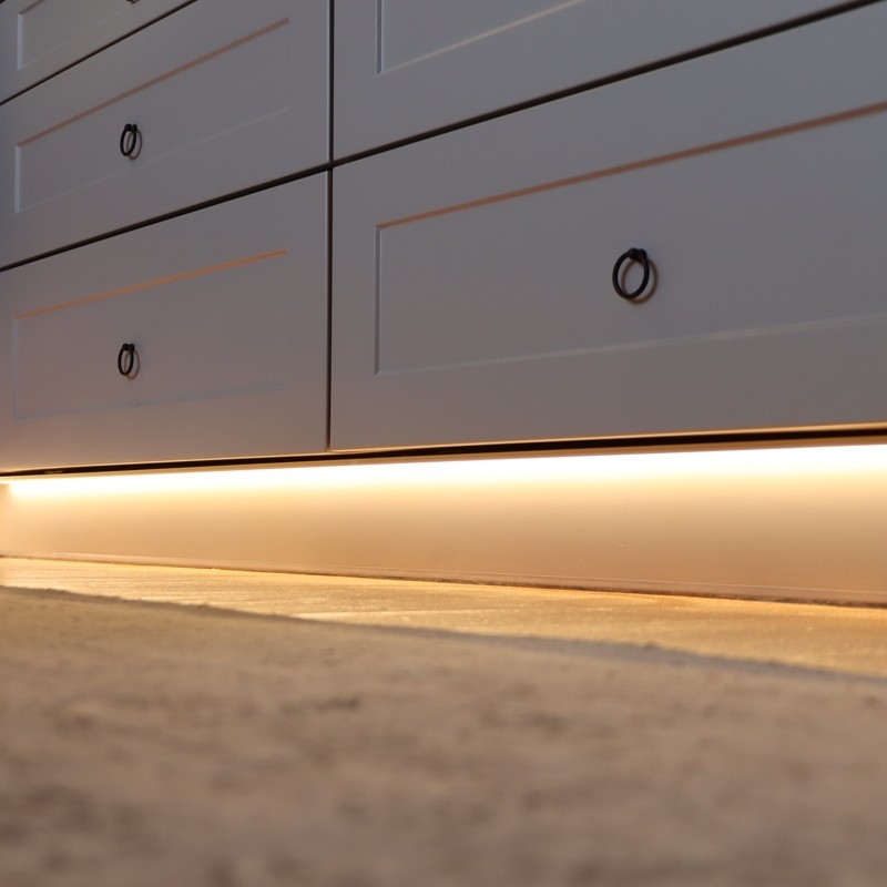 Profil aluminiowy Floor Line 2m