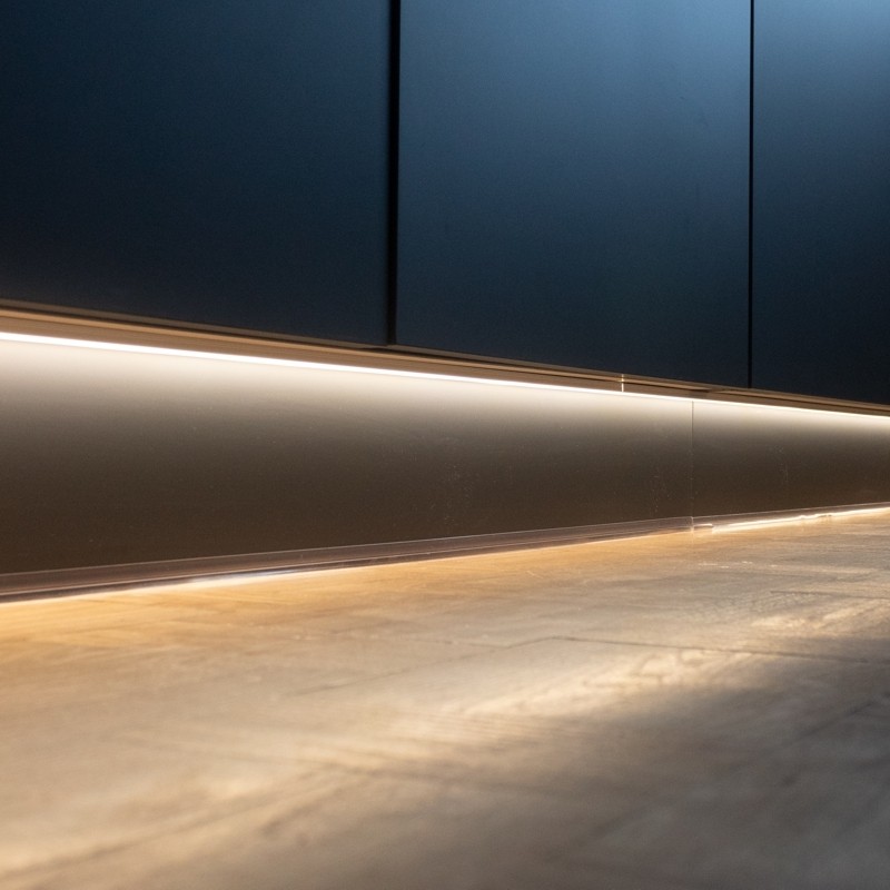 Profil aluminiowy FLOOR LINE 2 m