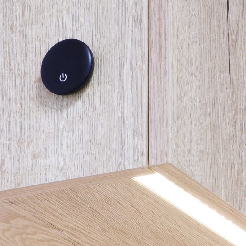 Sterownik RF i wyłącznik ze ściemniaczem UFO czarny