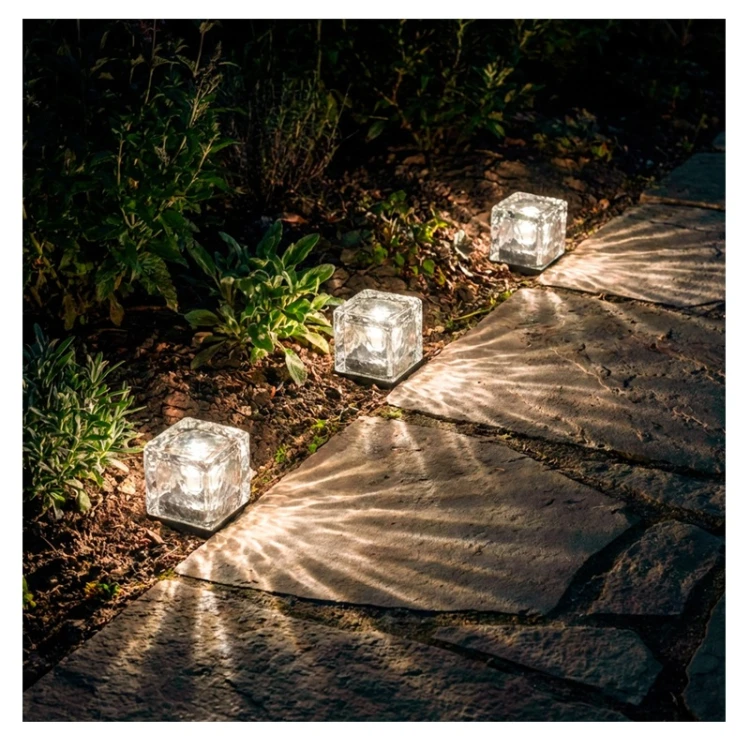 Lampa LED solarna ogrodowa IP44 2700K 7cm kostka